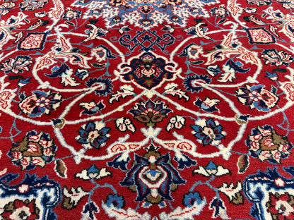 Hand-Knotted Persian Isfahan Rug - 5’2”x6’9”