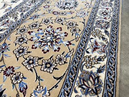9’10”x12’11” Very Fine Hand-Knotted Persian Nain Signed Area Rug