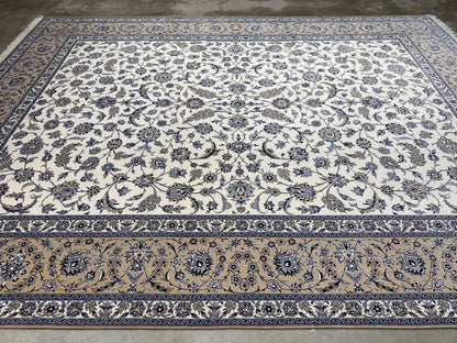 9’10”x12’11” Very Fine Hand-Knotted Persian Nain Signed Area Rug