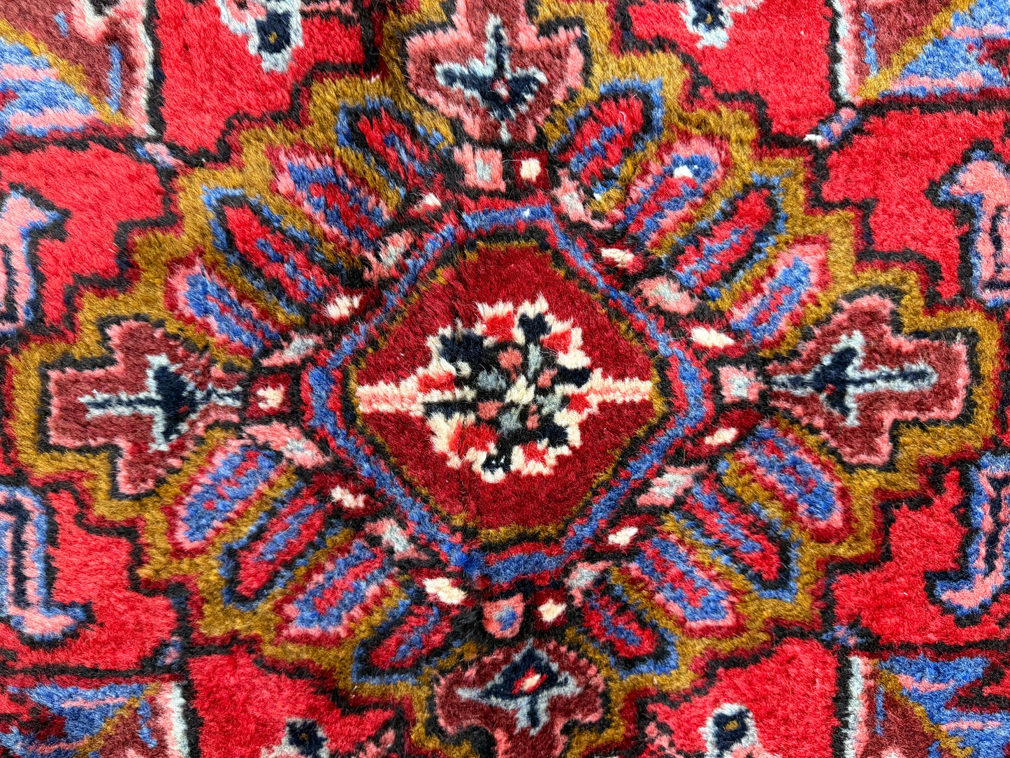 9’4”x11’8” Vintage Hand-Knotted Wool Heriz Persian Rug 9x11 Red Handmade Carpet