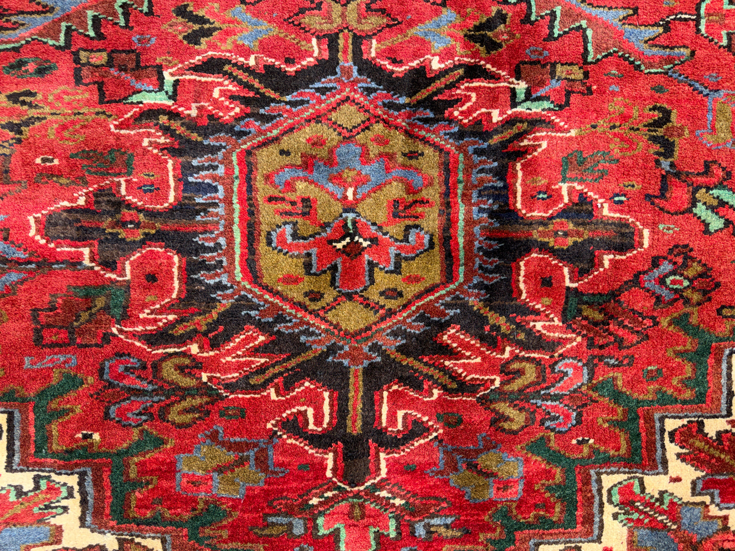 10’1”x12’6” Hand-Knotted Persian Heriz Area Rug