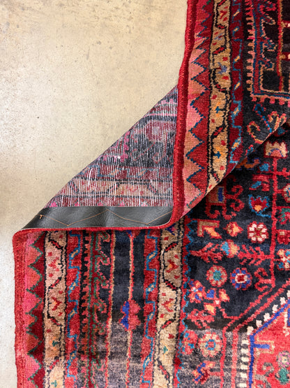 Hand-Knotted Persian Tuyserkan Rug -  5’x9’5”