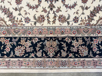 10’x13’8” Hand-Knotted Oriental IndoKashan Area Rug