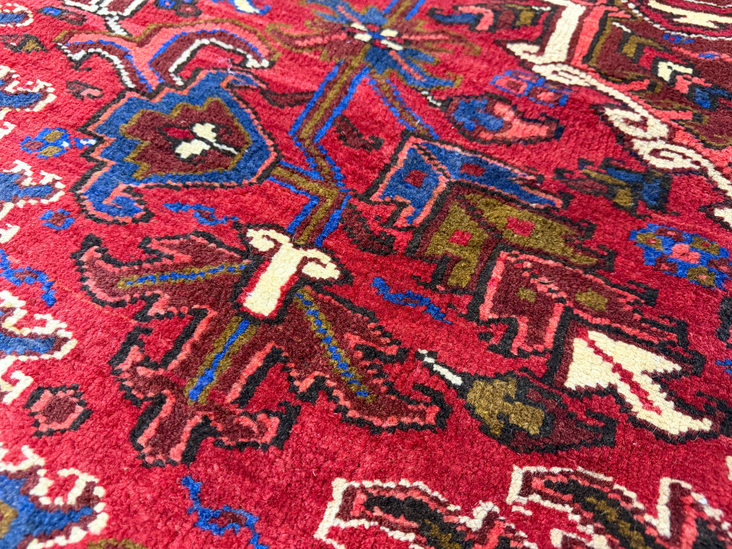 Hand-Knotted Persian Heriz Rug - 9’3”x11’9”