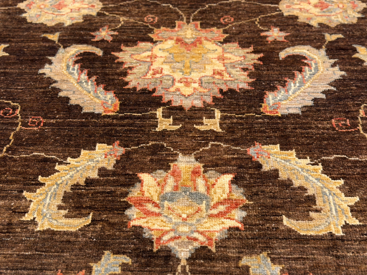 Hand-Knotted Pishawar Rug - 6'3"x9'7"
