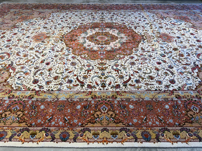 13’x19’8” Very Fine Hand-Knotted Persian Tabriz 80 Raj Signed Area Rug