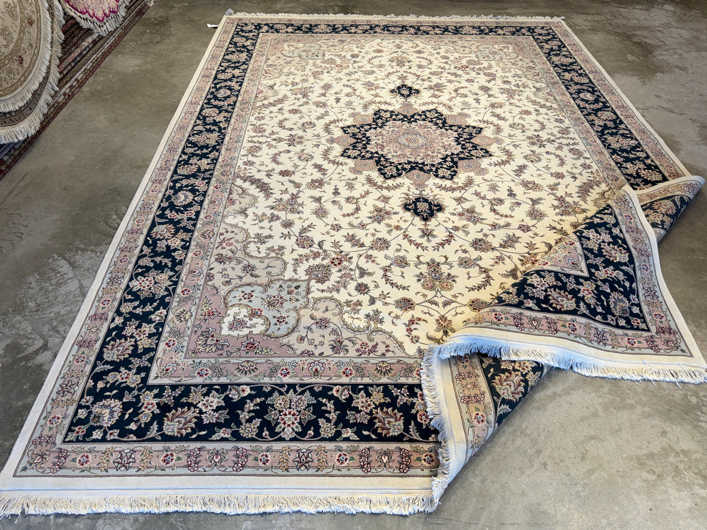 10’x13’8” Hand-Knotted Oriental IndoKashan Area Rug
