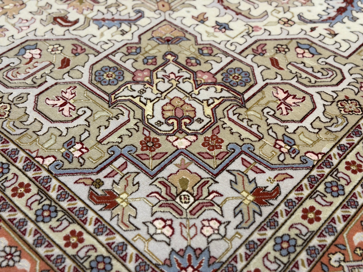Hand-Knotted 60 Raj Persian Tabriz Heriz Rug - 6'7"x9'10"