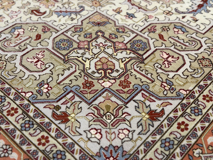 Hand-Knotted 60 Raj Persian Tabriz Heriz Rug - 6'7"x9'10"