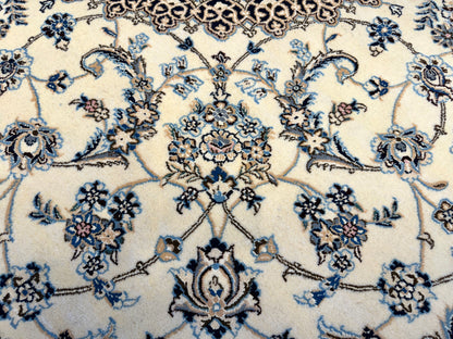10’x10’ Hand-Knotted Persian Nain Area Rug