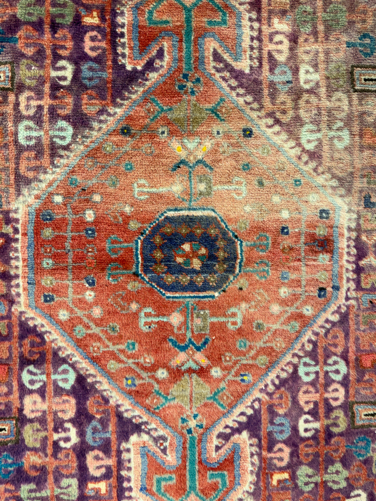 Hand-Knotted Persian Nahavand Rug - 4'2"x7'7"