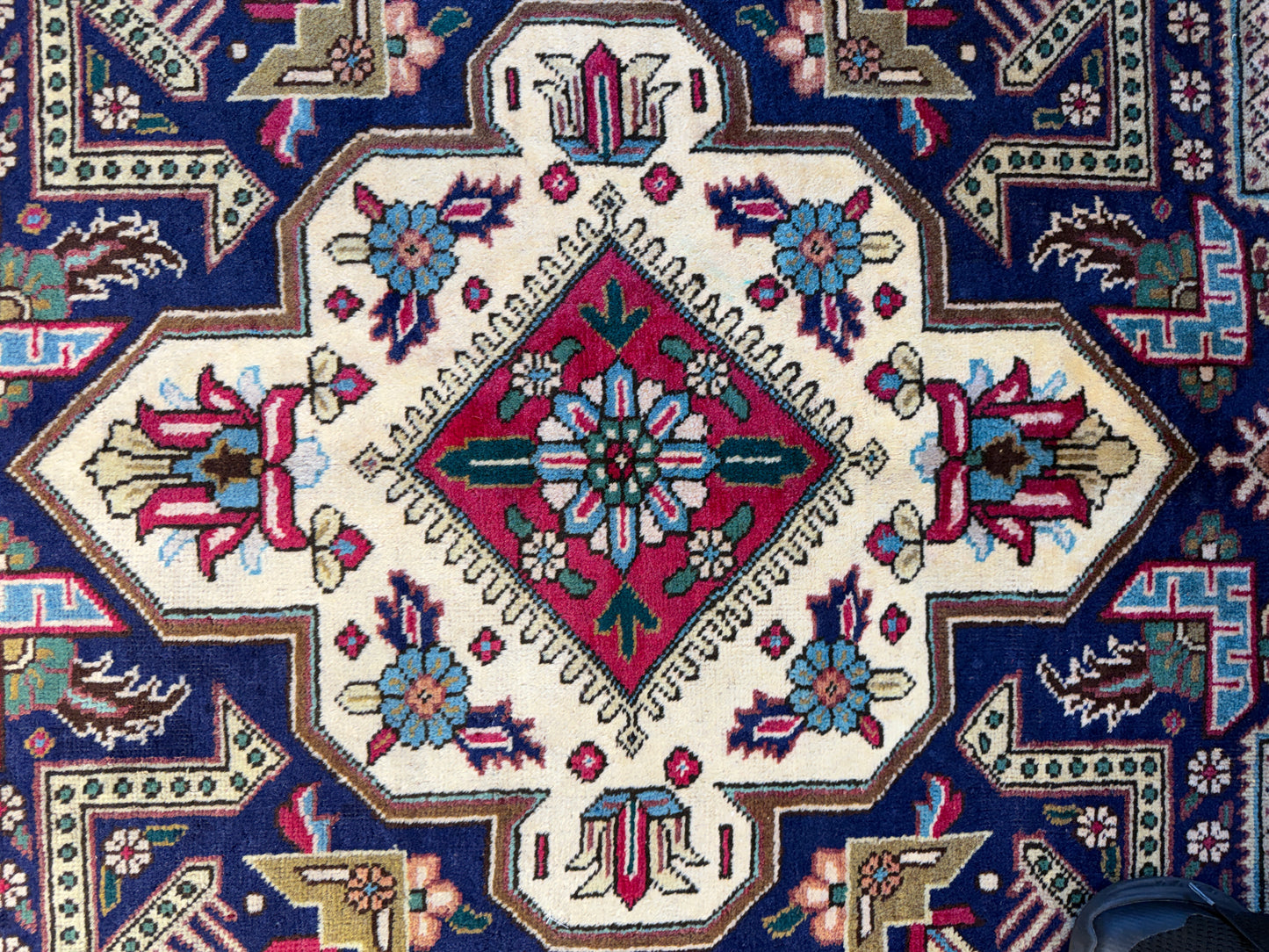 9’11”x13’ Hand-Knotted Persian Tabriz Area Rug