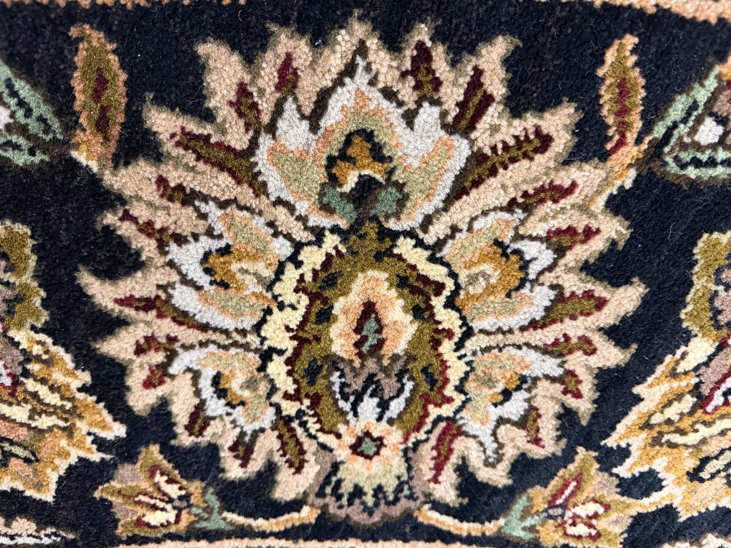 8’ Diameter Hand-Knotted Wool Indian Round Oriental Rug - 8x8 Handmade Carpet