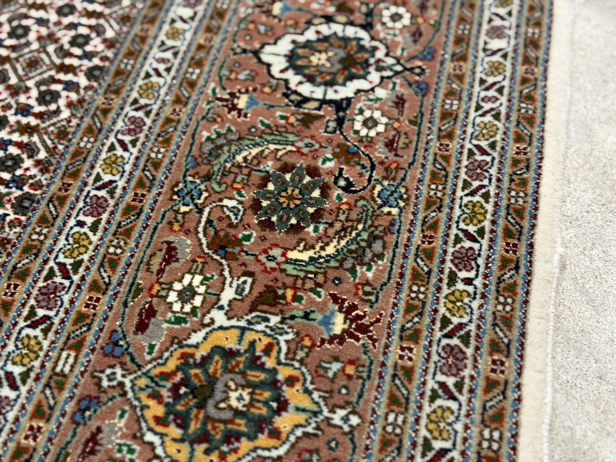 Hand-Knotted Persian Tabriz Mahi Rug - 6'8"x10'