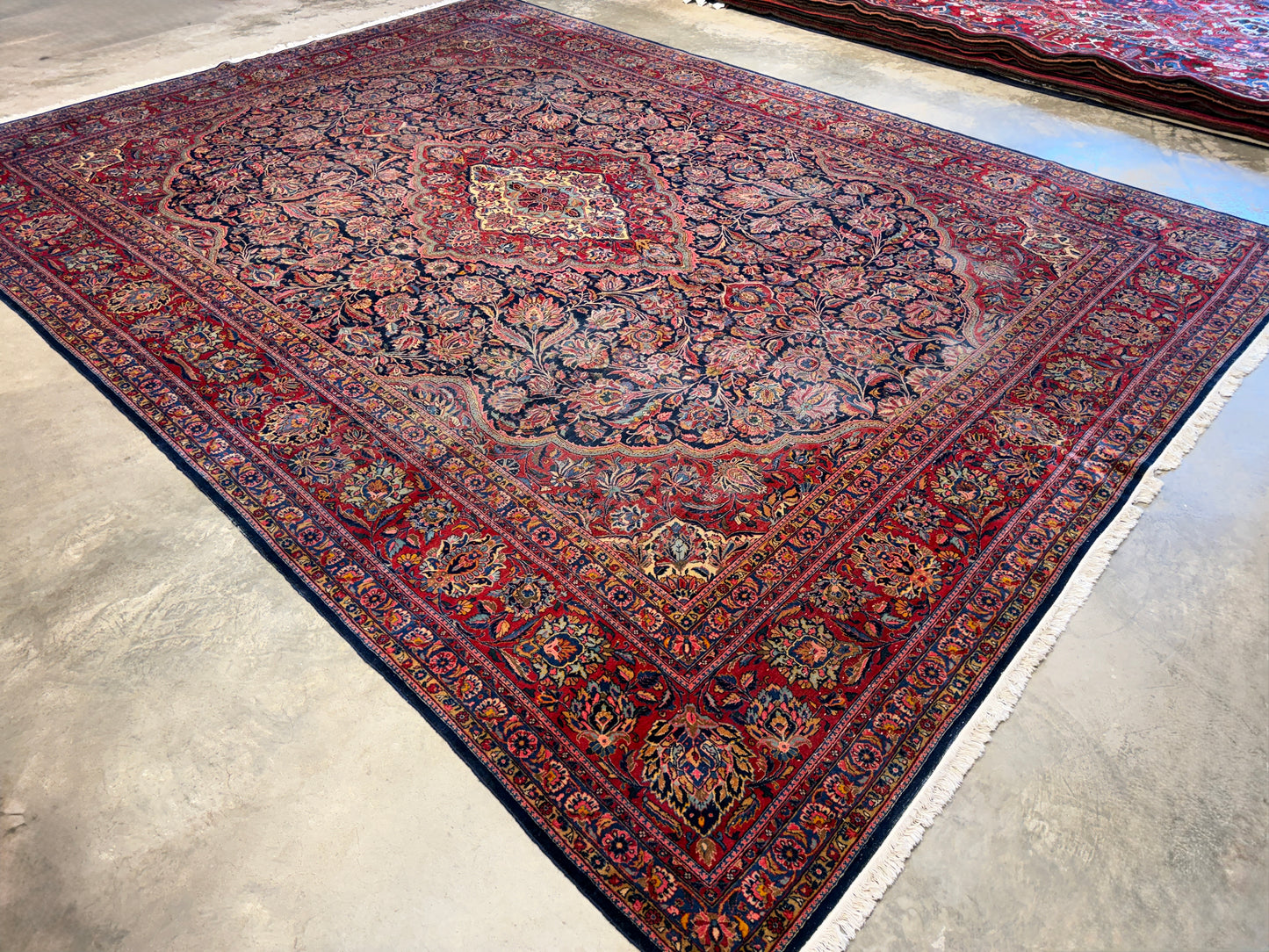 10’x13’7” Very Fine Antique Hand-Knotted Persian Kashan Area Rug