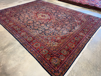 10’x13’7” Very Fine Antique Hand-Knotted Persian Kashan Area Rug