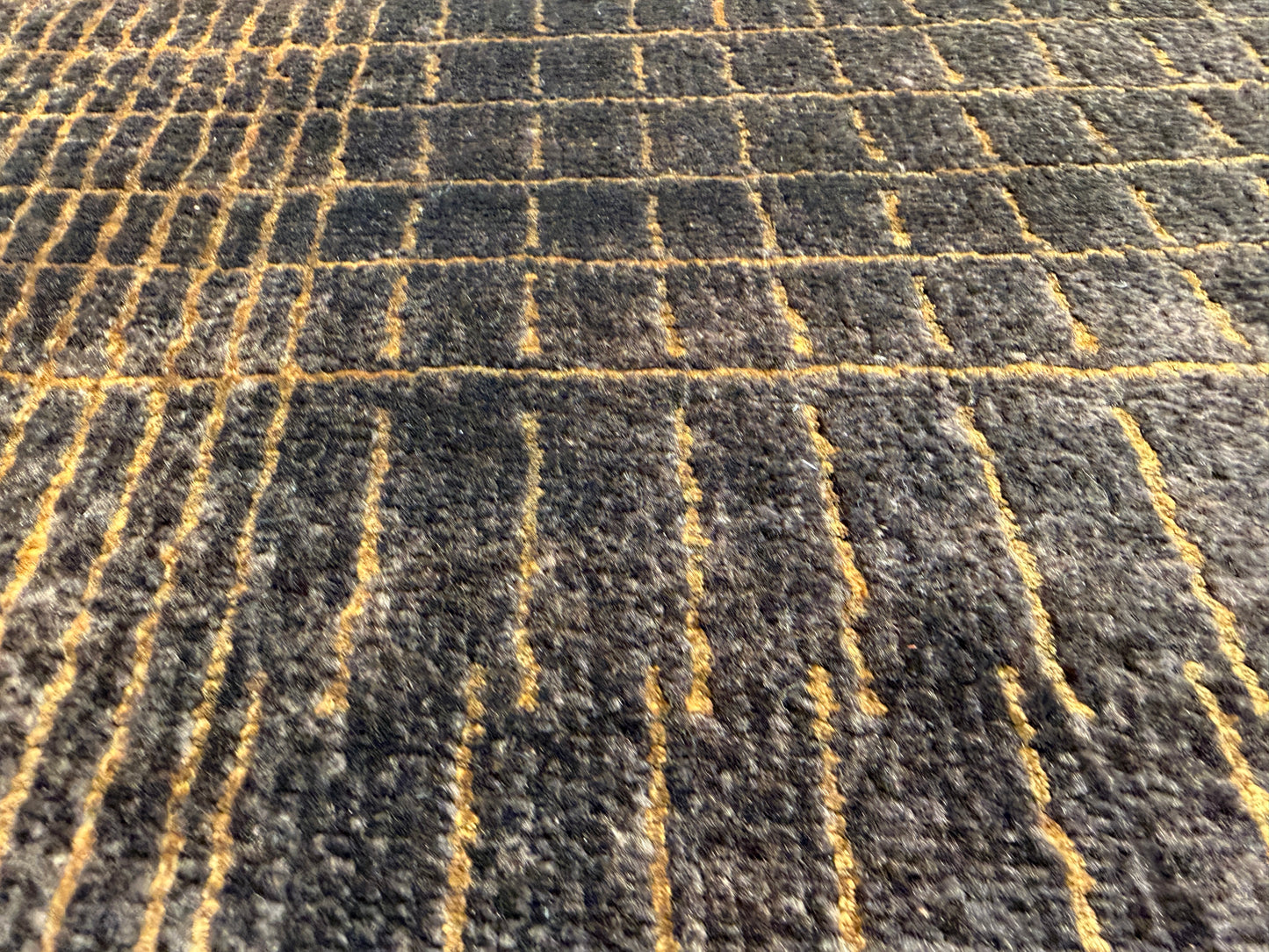 Hand-Knotted Contemporary Rug - 7’11”x10’