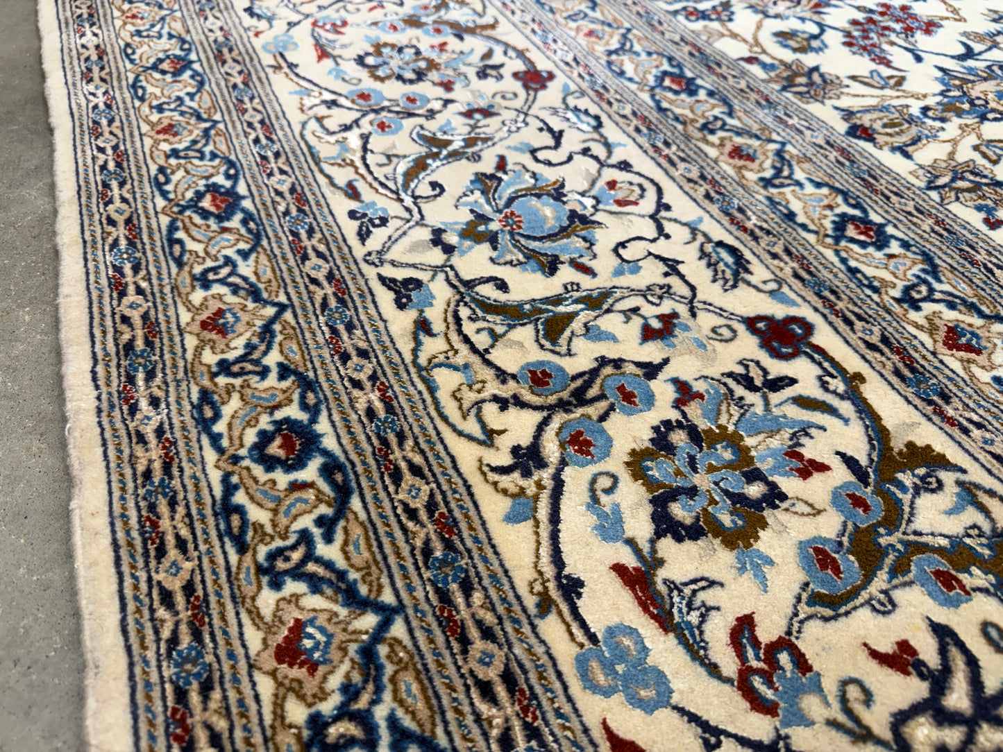 Hand-Knotted 4 La Persian Nain Rug - 10'3"x14'1"