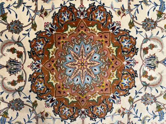 Hand-Knotted 60 Raj Persian Tabriz Rug - 4’11”x6’8”