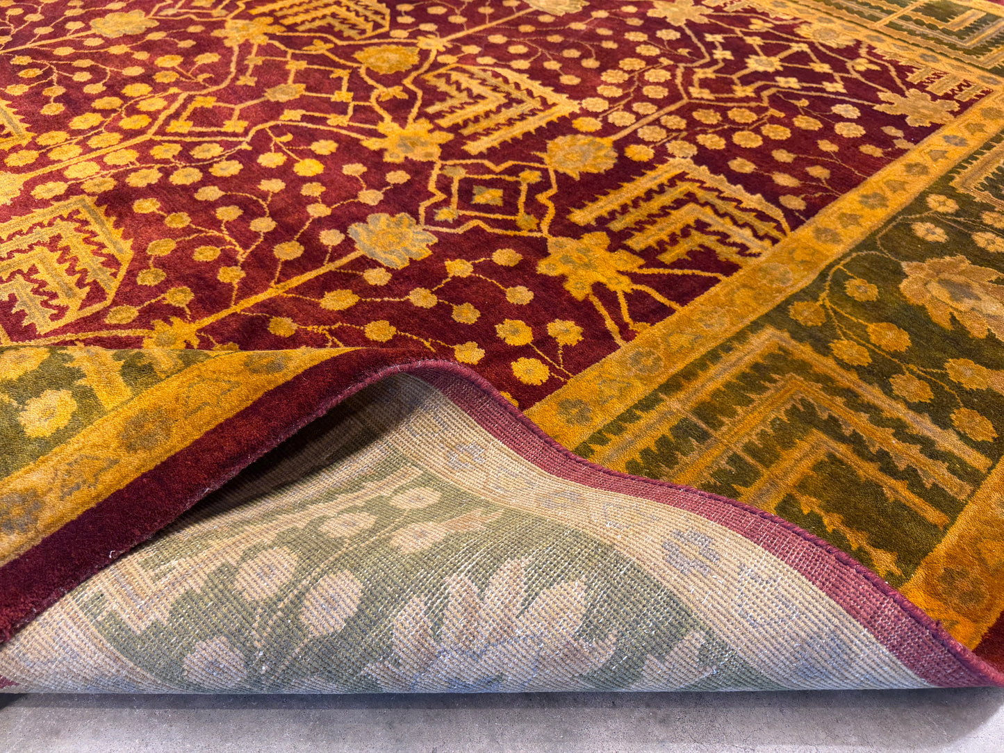 8’1”x9’10” Hand-Knotted Wool Tibetian Area Rug