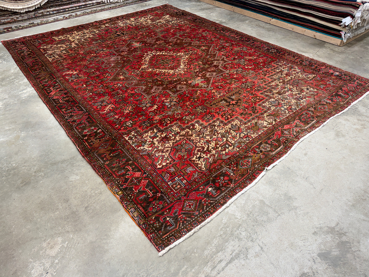 9’8”x12’6” Hand-Knotted Persian Heriz Area Rug