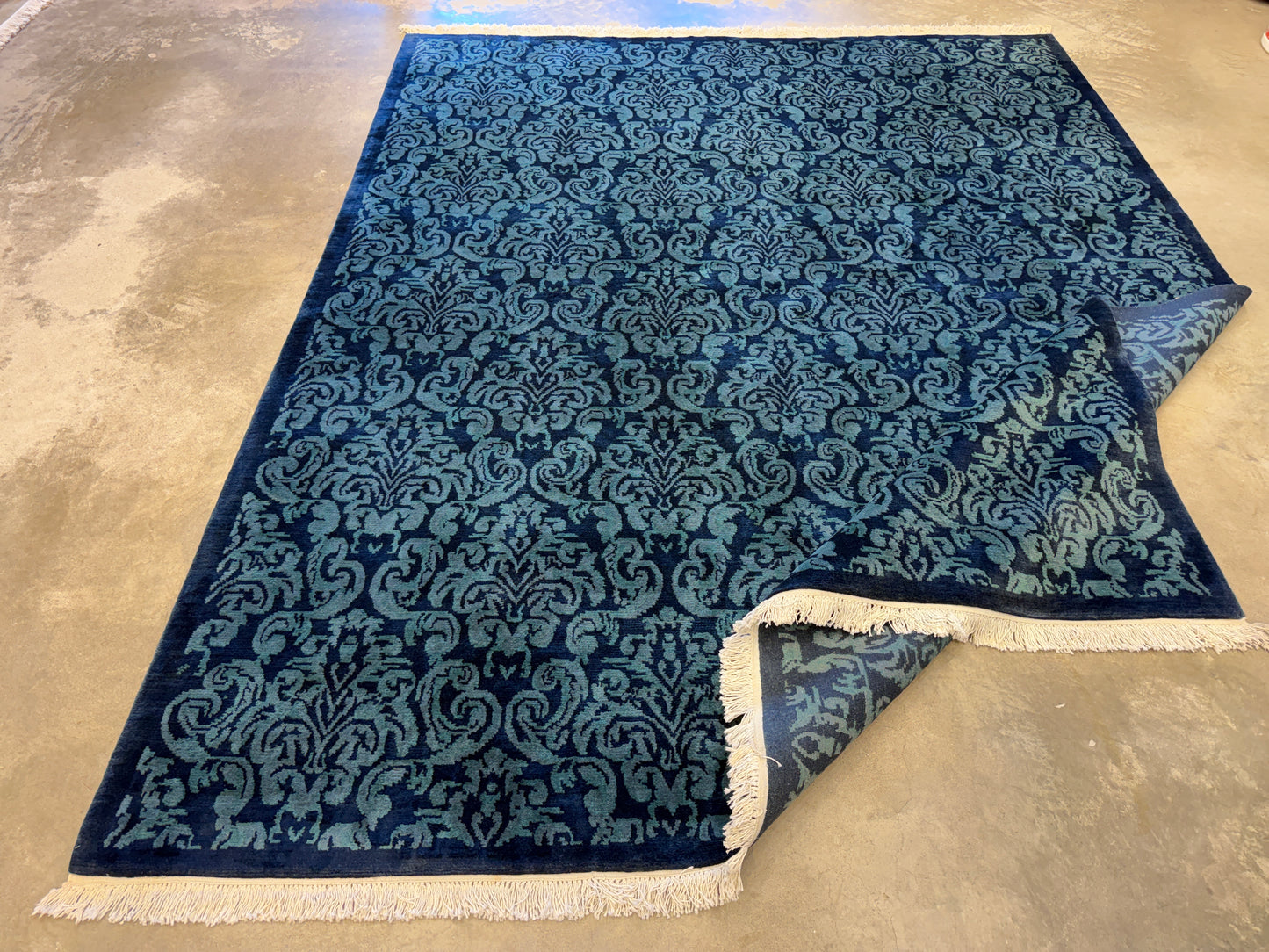 7’11”x9’9” Hand-Knotted Wool Contemporary Area Rug