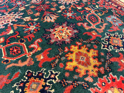 8’x9’10” Hand-Knotted Wool Indo-Sultan Area Rug