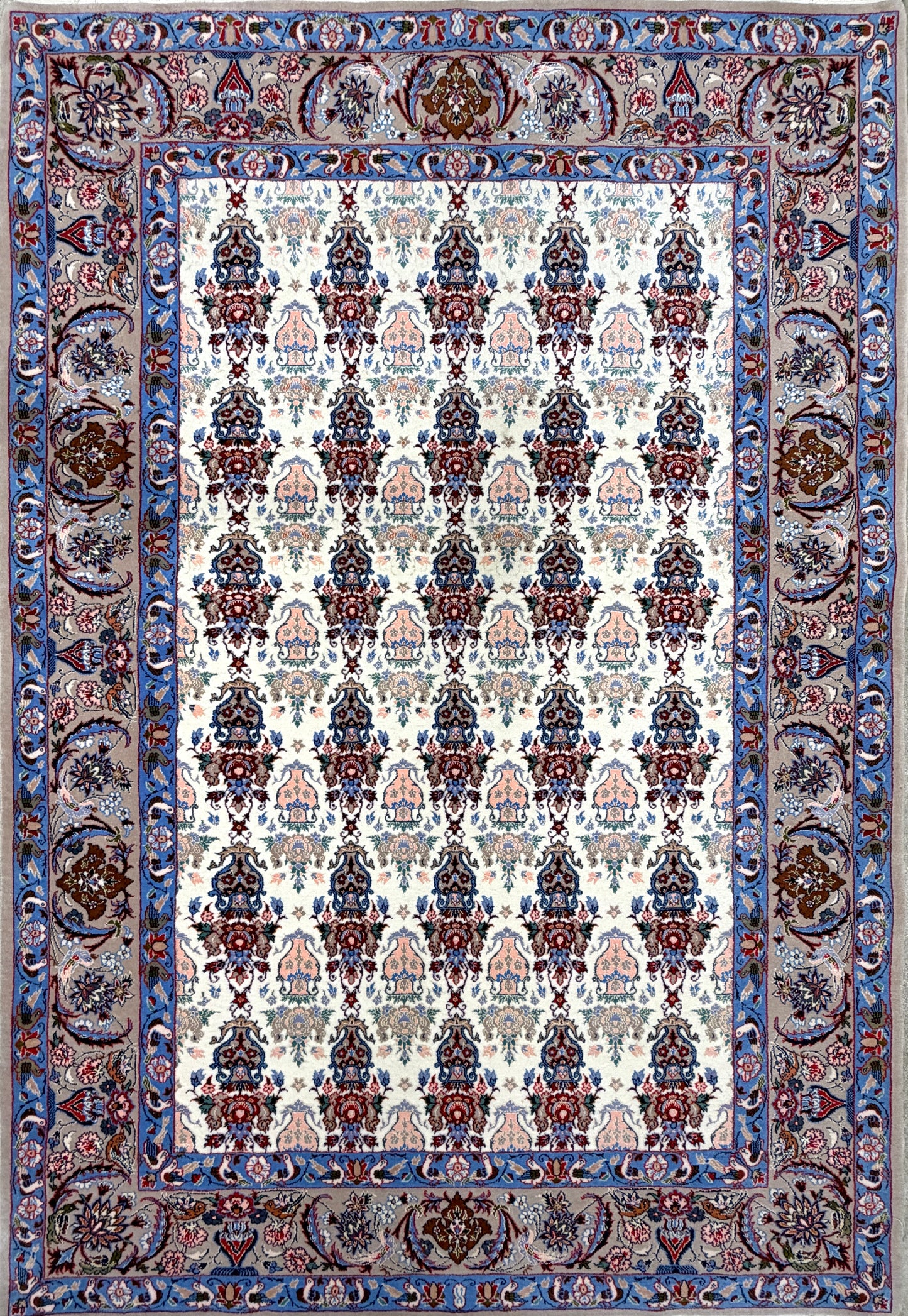 Hand-Knotted Persian Isfahan Rug -Garden of Birds- 3’7”x5’3”