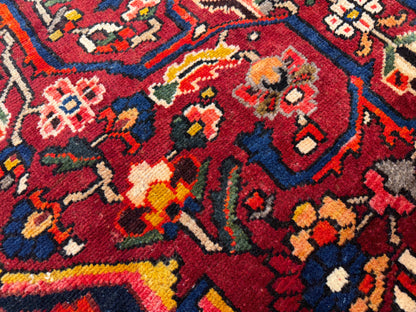 9’10”x12’4” Hand-Knotted Persian Bakhtiari Area Rug