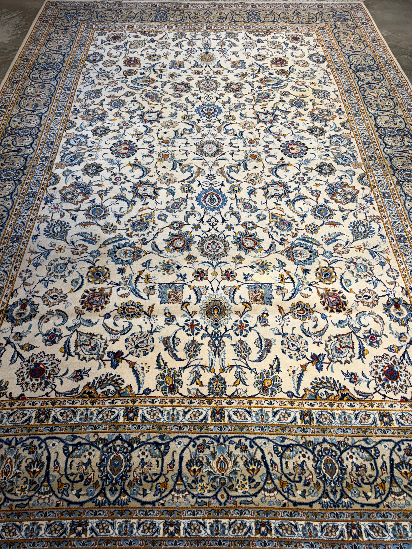9’4”x13’3” Hand-Knotted Wool Persian Kashan Area Rug