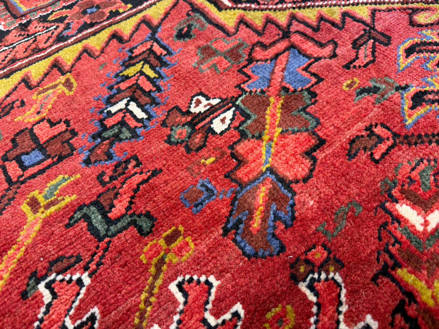 Hand-Knotted Persian Heriz Rug - 10’x13’
