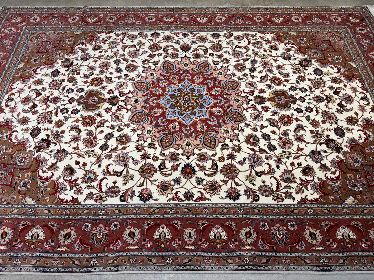 Hand-Knotted 60 Raj Persian Tabriz Rug - 6'7"x10'1"