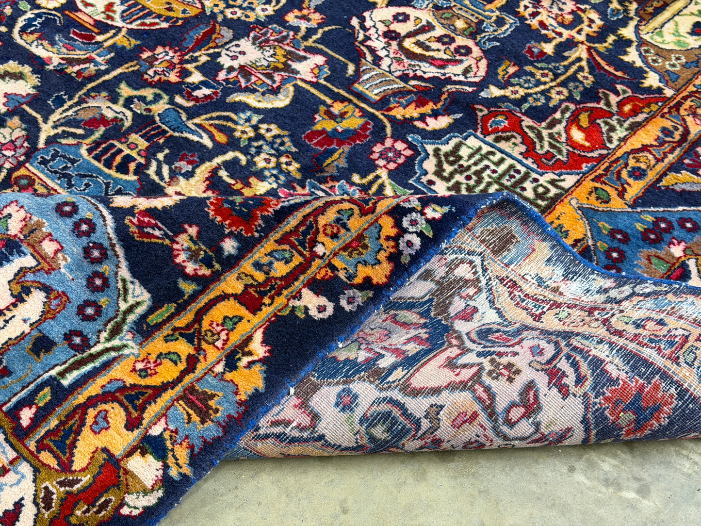 9’9”x13’1” Hand-Knotted Persian Kashmar Pictorial Area Rug