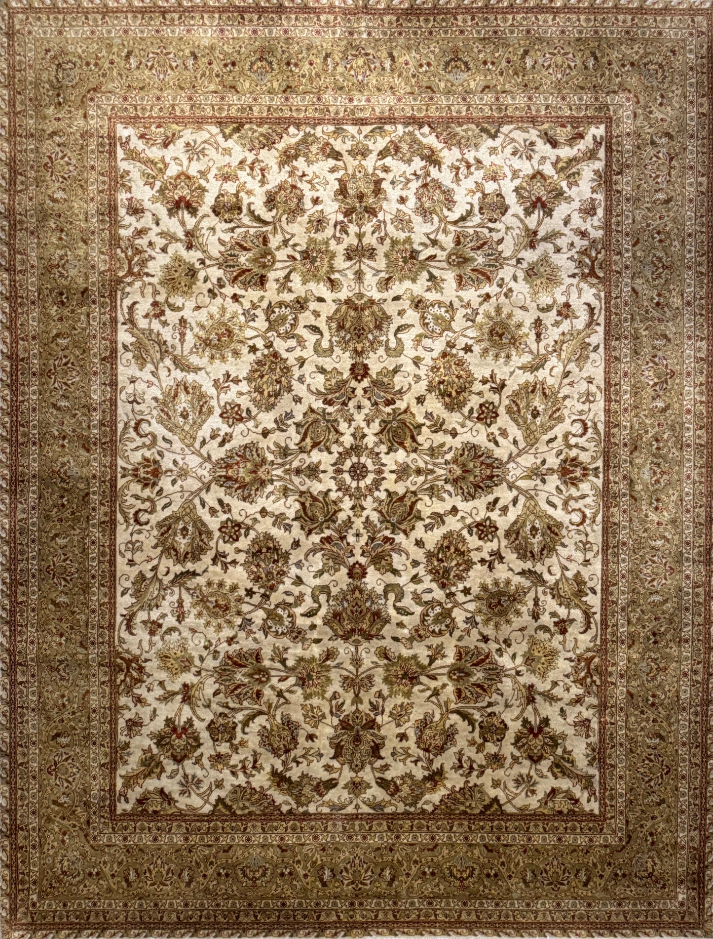 7’8”x9’11” Hand-Knotted Wool Agra Area Rug