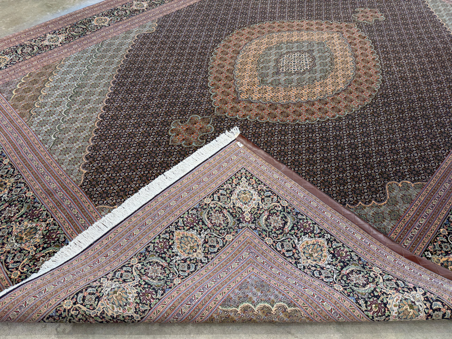 Hand-Knotted Persian Tabriz Mahi Rug - 9’9”x13’4”