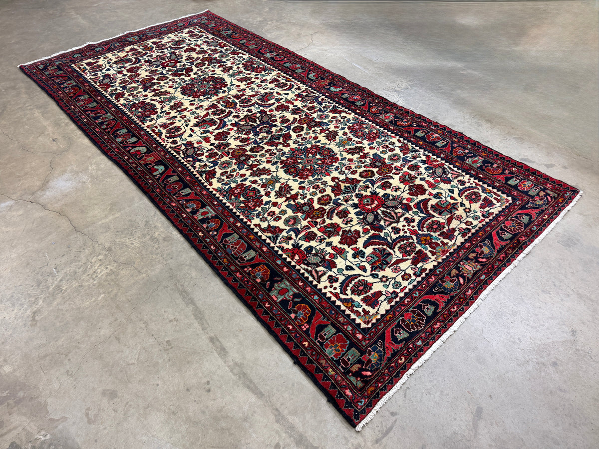 Hand-Knotted Persian Hamadan Rug - 5'2"x10'11"