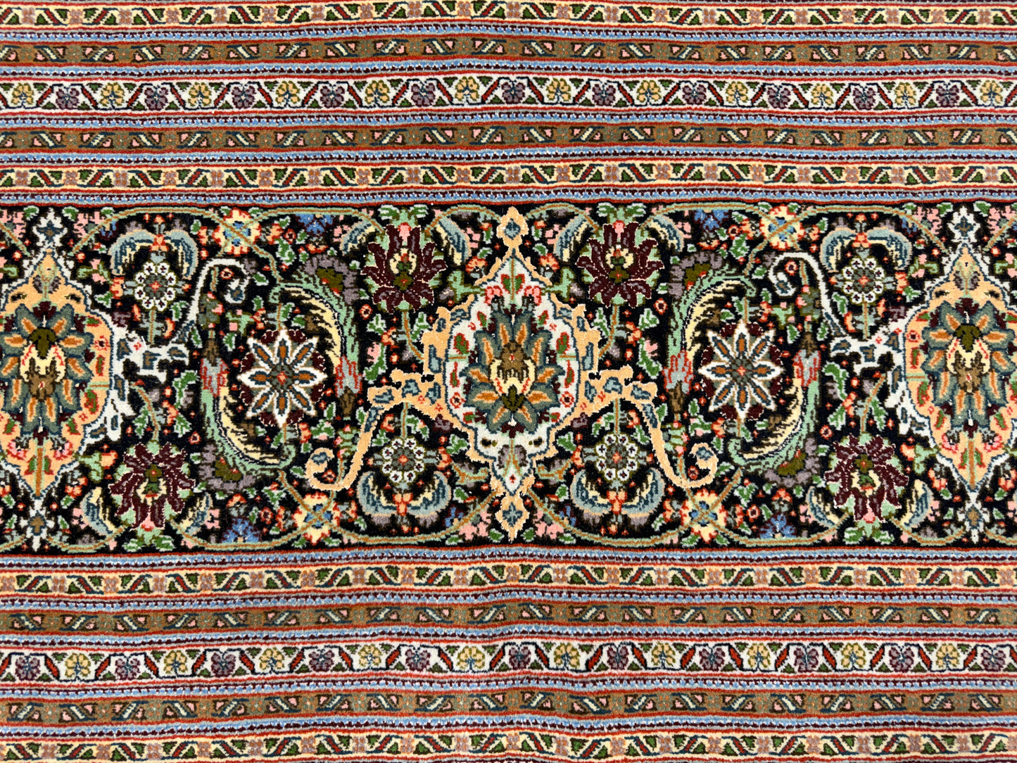 Hand-Knotted Persian Tabriz Mahi Rug - 9’9”x13’4”