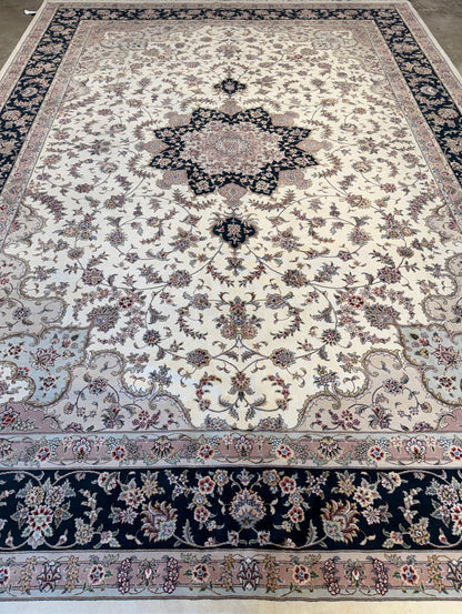 10’x13’8” Hand-Knotted Oriental IndoKashan Area Rug