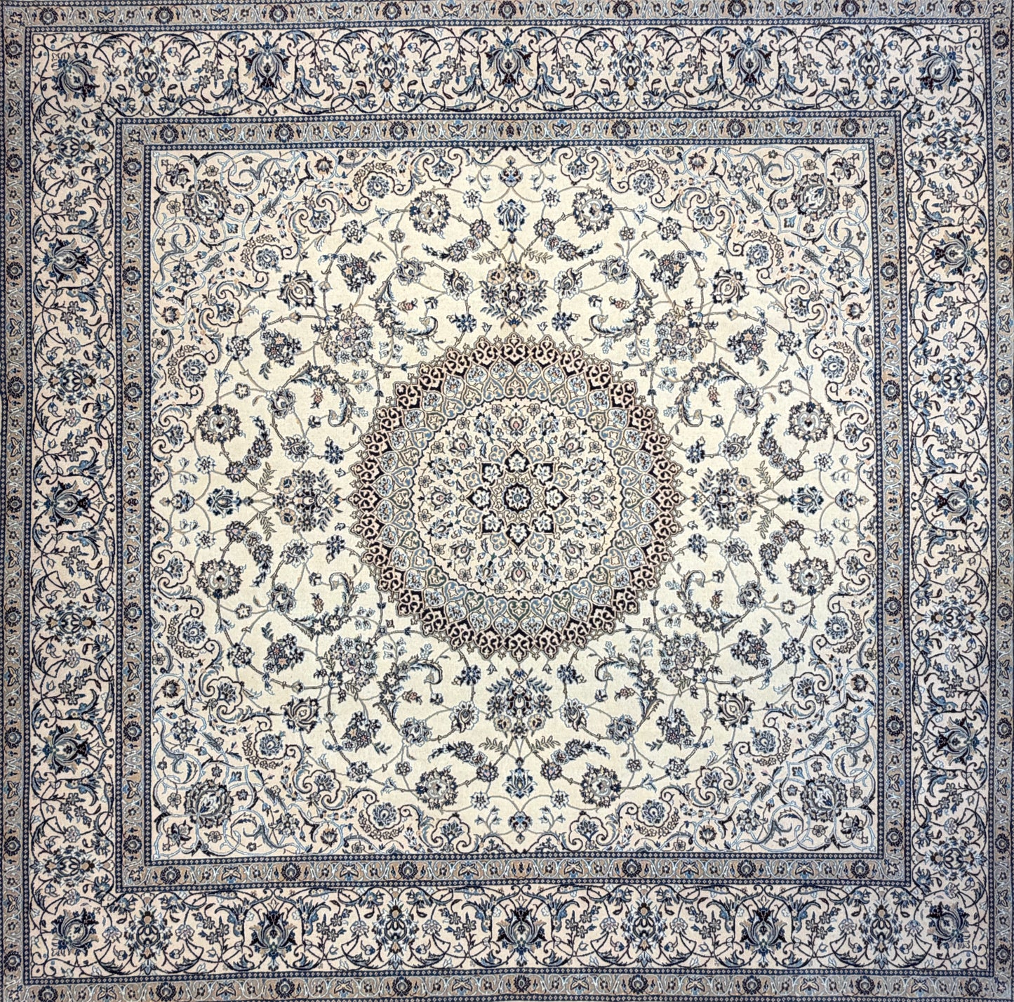 10’x10’ Hand-Knotted Persian Nain Area Rug