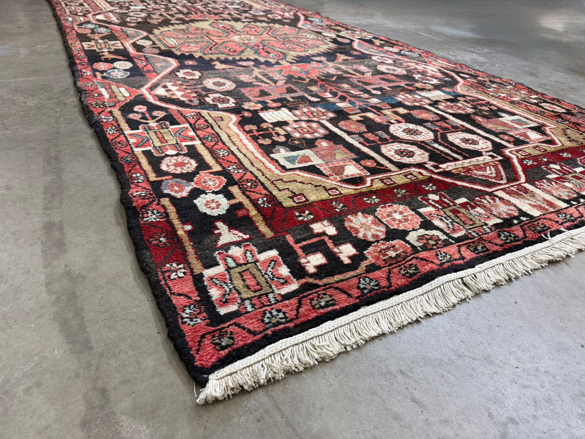 Hand-Knotted Persian Nahavand Rug - 4’10”x10’11”