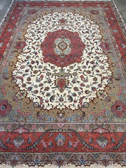 10’x12’9” Fine Hand-Knotted Persian Tabriz Area Rug