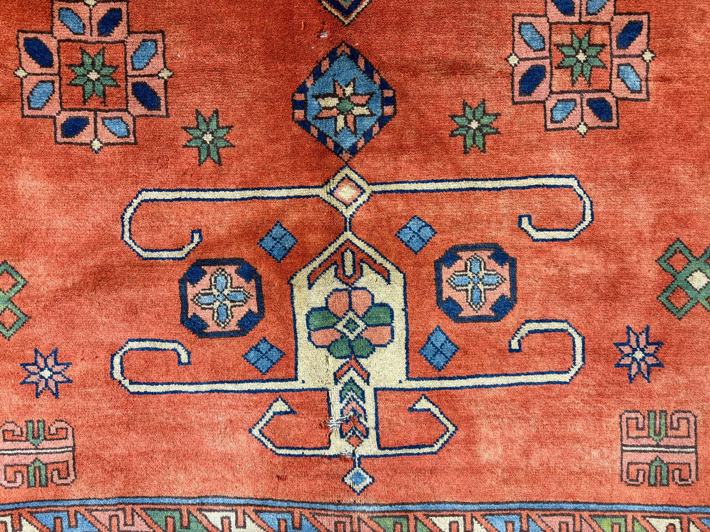 8’10”x11’ Hand-Knotted Wool Kazak Area Rug
