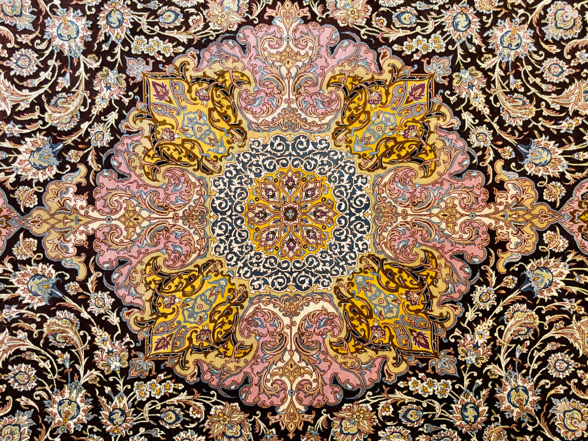 Luxurious Hand-Knotted 100% Silk Persian Qum Rug - Signed Shirazi - 6'9"x10'2"