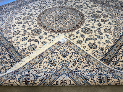 10’x10’ Hand-Knotted Persian Nain Area Rug