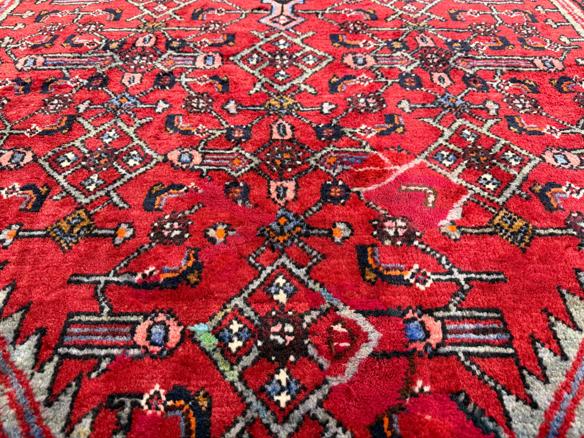 Hand-Knotted Persian Hamadan Rug - 5'x9'4"