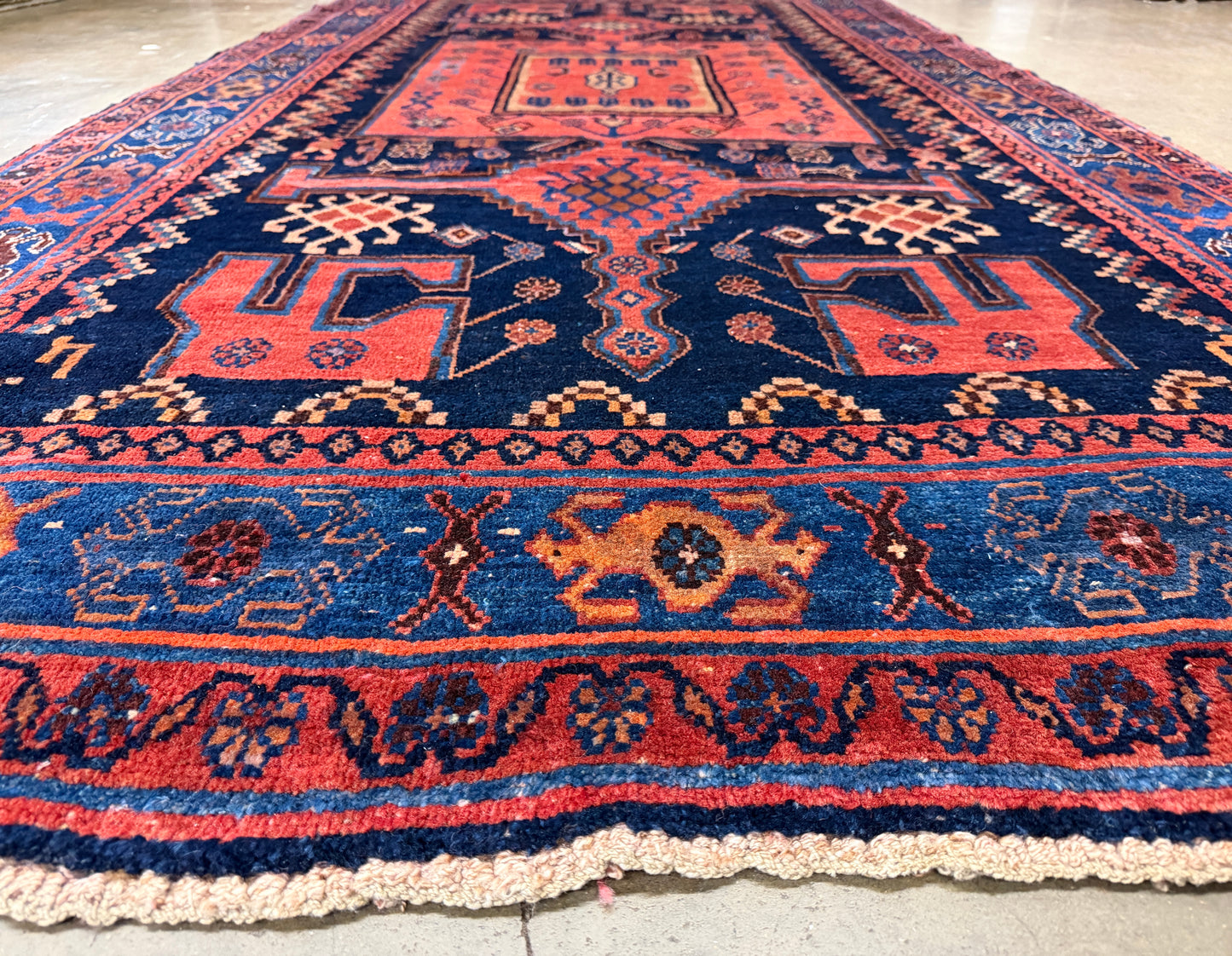 Hand-Knotted Persian Bidjar Rug - 5’10”x9’10”