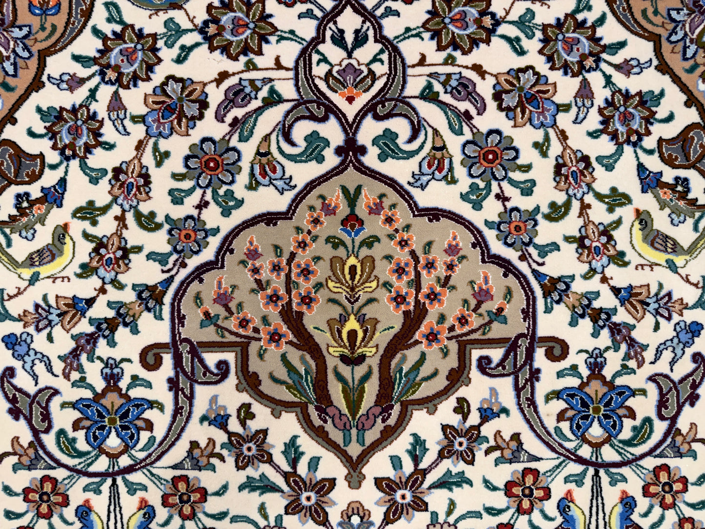 Hand-Knotted Persian Isfahan Rug -Garden of Birds- 3’7”x5’5”