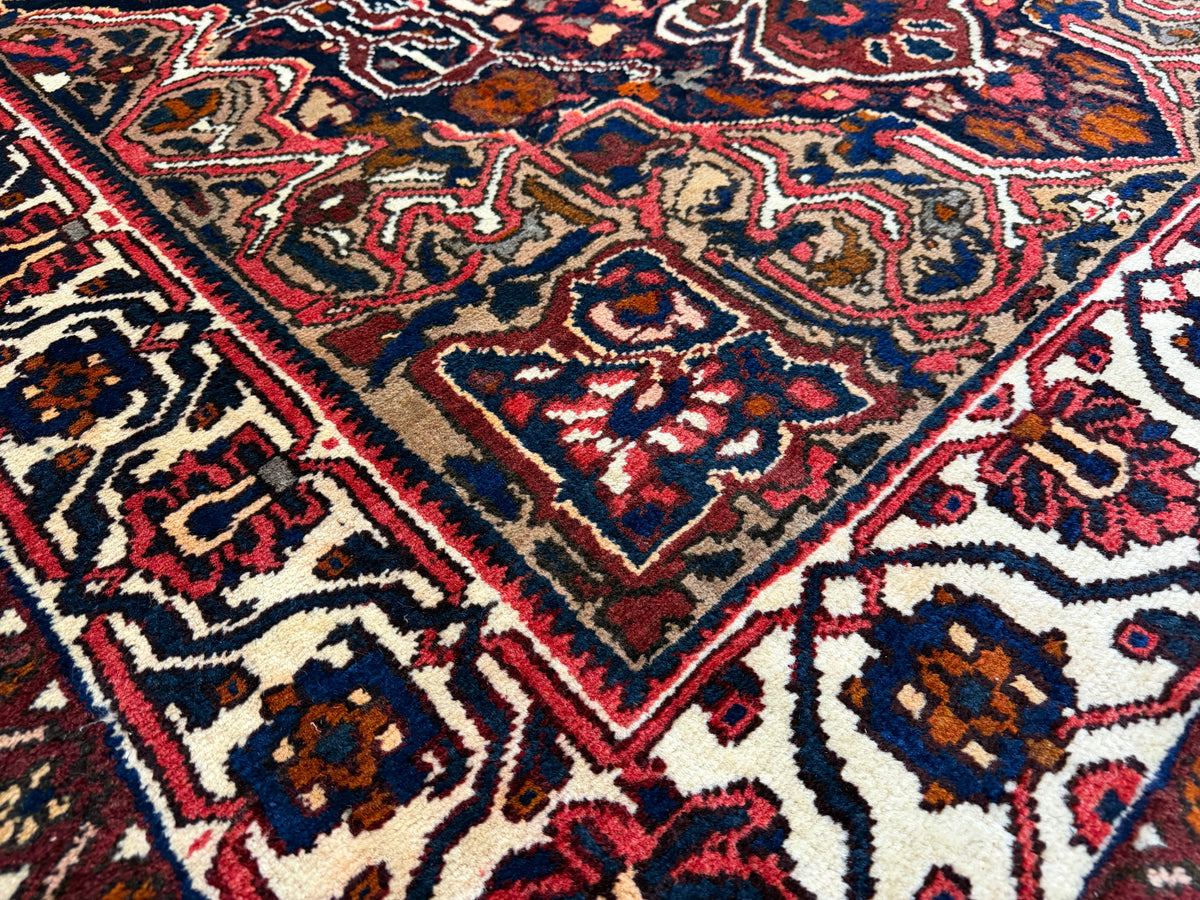 Antique Hand-Knotted Bakhtiari Rug - 5’5”x8’3”