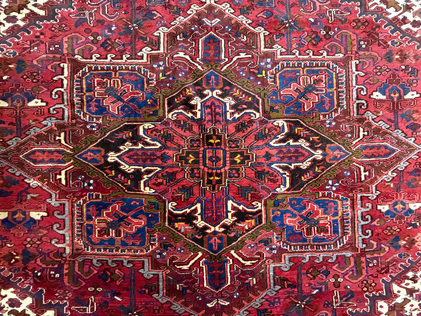 Hand-Knotted Persian Heriz Rug - 9’3”x11’9”
