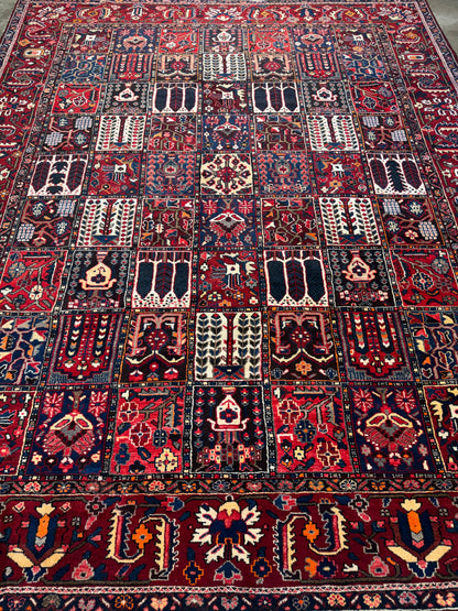 9’5”x11’9” Hand-Knotted Persian Bakhtiari Four Season Area Rug